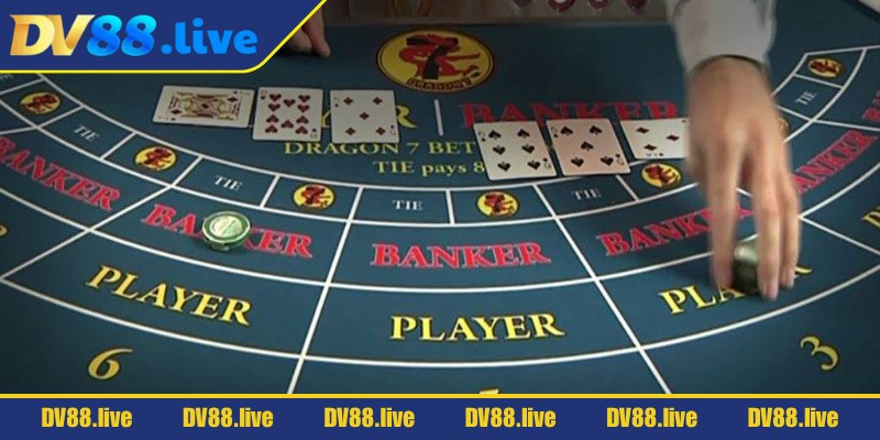 Baccarat được yêu thích nhờ luật chơi thú vị 